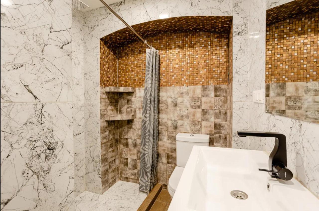شقة Lovely Dulcet Loft In Center Of Rustaveli *