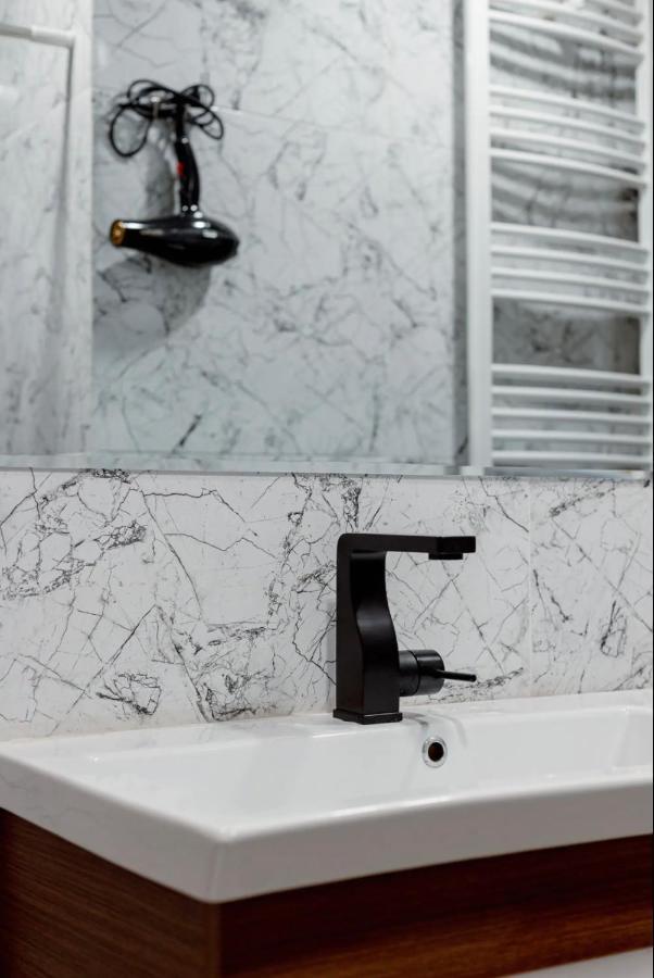 شقة Lovely Dulcet Loft In Center Of Rustaveli *